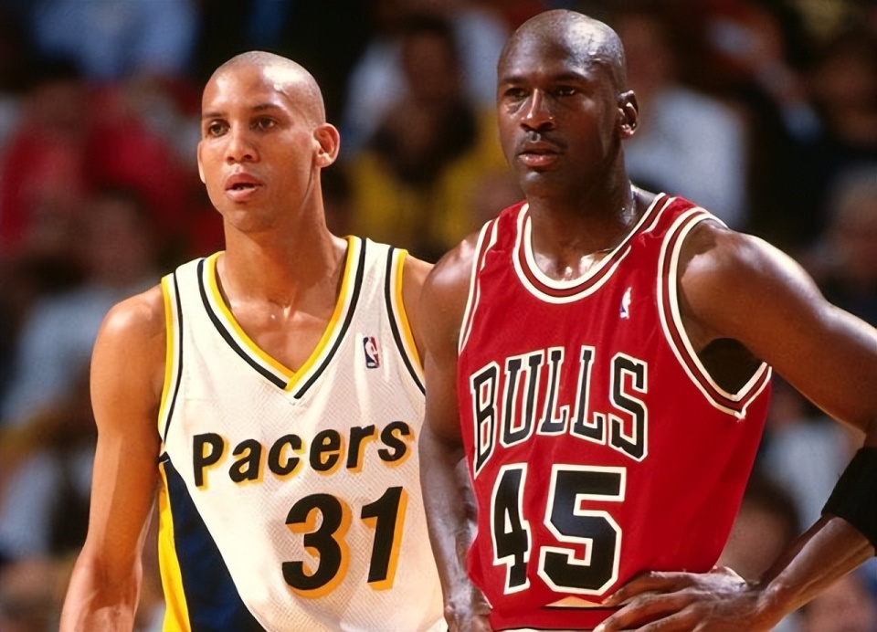 半岛体育官网-C罗关键节点赛况扑朔迷离，掘金带队取胜！-半岛体育官网